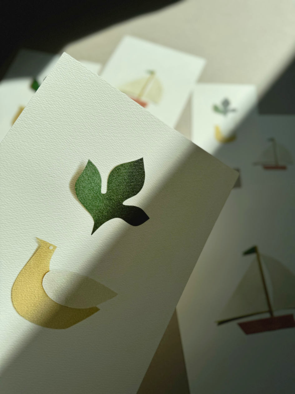 Bird & Leaf